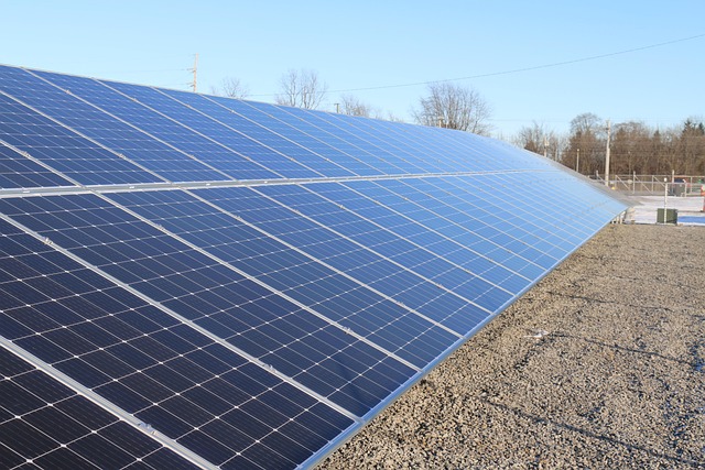 Kdo vám pomůže vyřídit dotaci na fotovoltaickou elektrárnu