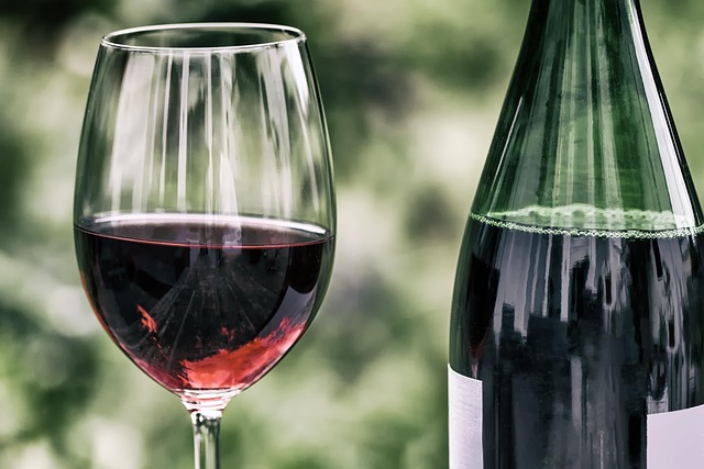 Najděte skvělou náhradu za alkoholické víno